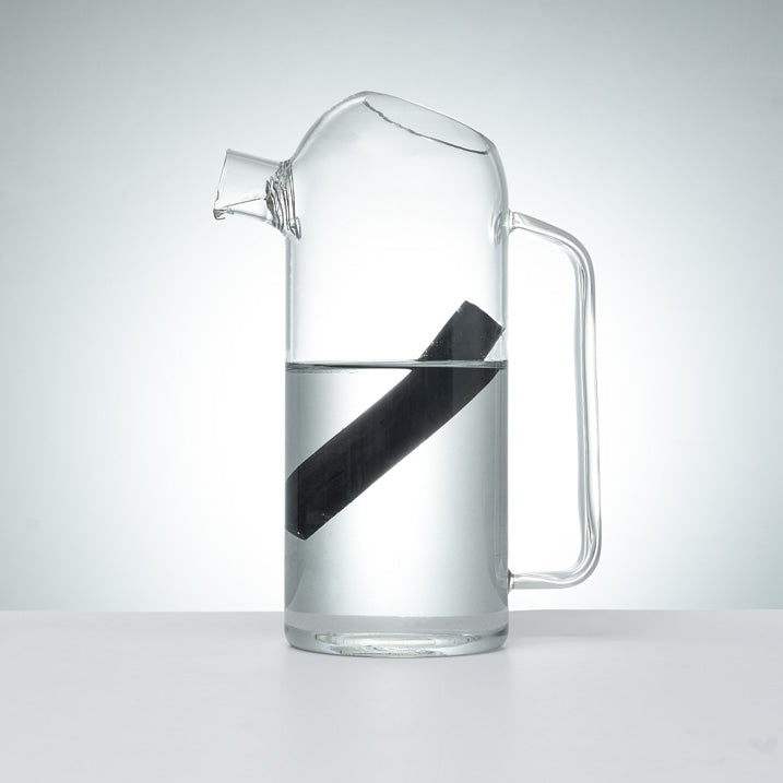 Duo Pureté : Carafe Borosilicate & 1 charbon Binchotan BIO Le Charbon Actif Français
